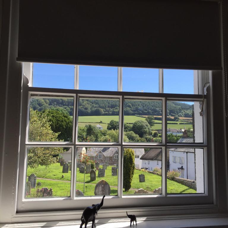 Red Lion Inn Sidbury Экстерьер фото